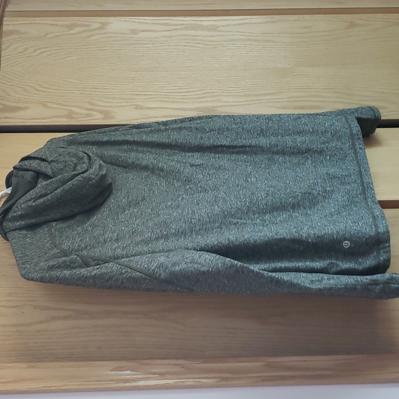 Mens large lululemon lightweight hoodie - Picture 2 of 4
